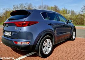 Кіа Sportage, об'ємом двигуна 1.59 л та пробігом 88 тис. км за 13823 $, фото 6 на Automoto.ua