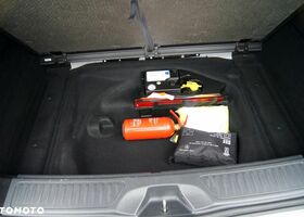 Мерседес Б-клас 2015 у Європі на Automoto.ua Сірий Мерседес Б-клас, об'ємом двигуна 1 л та пробігом 163 тис. км за 9662 $, фото 21 на Automoto.ua