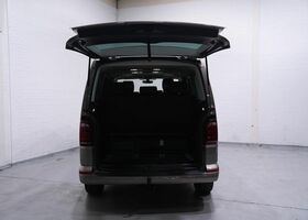 Фольксваген Transporter T6 2016 в Европе на Automoto.ua Серый Фольксваген Transporter T6, объемом двигателя 2 л и пробегом 197 тыс. км за 33176 $, фото 12 на Automoto.ua