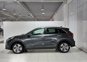 Сірий Кіа e-Niro, об'ємом двигуна 0 л та пробігом 62 тис. км за 32723 $, фото 5 на Automoto.ua