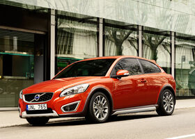 Volvo C30 2016 на тест-драйве, фото 3