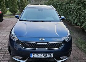 Кіа Niro, об'ємом двигуна 1.58 л та пробігом 206 тис. км за 11879 $, фото 3 на Automoto.ua