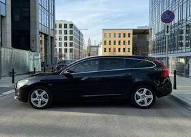 Вольво B60, объемом двигателя 2.4 л и пробегом 334 тыс. км за 7549 $, фото 4 на Automoto.ua