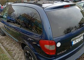 Крайслер Grand Voyager, об'ємом двигуна 2.43 л та пробігом 266 тис. км за 1933 $, фото 9 на Automoto.ua