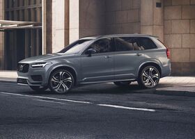 Скорость и разгон внедорожника Volvo XC90 2021