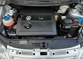 Фольксваген Поло 2006 в Европе на Automoto.ua Серый Фольксваген Поло, объемом двигателя 1.39 л и пробегом 98 тыс. км за 7019 $, фото 4 на Automoto.ua