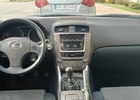 Лексус ИС, объемом двигателя 2.23 л и пробегом 190 тыс. км за 7127 $, фото 10 на Automoto.ua