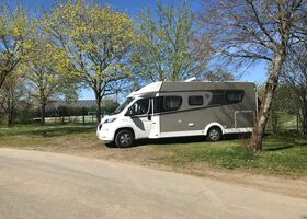 Белый Caravans-Wohnm Carado, объемом двигателя 0 л и пробегом 20 тыс. км за 73690 $, фото 2 на Automoto.ua