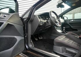 Фольксваген Гольф ГТІ 2016 у Європі на Automoto.ua Чорний Фольксваген Гольф ГТІ, об'ємом двигуна 1.98 л та пробігом 201 тис. км за 14900 $, фото 5 на Automoto.ua