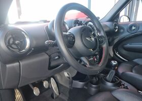 Чорний Міні John Cooper Works, об'ємом двигуна 1.6 л та пробігом 130 тис. км за 14526 $, фото 12 на Automoto.ua