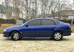 Тойота Авенсіс, Хетчбек 1997 - 2002 Hatch (T22) 1.6