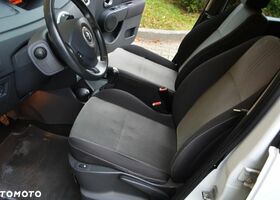 Рено Модус 2009 в Европе на Automoto.ua Белый Рено Модус, объемом двигателя 1 л и пробегом 171 тыс. км за 12800 $, фото 15 на Automoto.ua