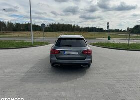 Мерседес Ц-Класс 2018 в Европе на Automoto.ua Серый Мерседес Ц-Класс, объемом двигателя 1 л и пробегом 235 тыс. км за 19855 $, фото 3 на Automoto.ua