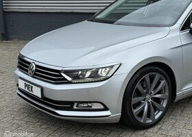 Фольксваген Пассат Варіант 2015 у Європі на Automoto.ua Сірий Фольксваген Пассат Варіант, об'ємом двигуна 1.6 л та пробігом 200 тис. км за 11791 $, фото 4 на Automoto.ua