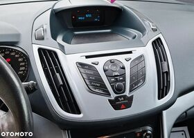 Форд Сі-Макс, об'ємом двигуна 1 л та пробігом 100 тис. км за 5594 $, фото 29 на Automoto.ua