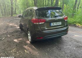 Киа Каренс, объемом двигателя 1.69 л и пробегом 140 тыс. км за 8618 $, фото 7 на Automoto.ua