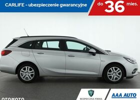 Опель Астра, объемом двигателя 1.5 л и пробегом 101 тыс. км за 9719 $, фото 6 на Automoto.ua