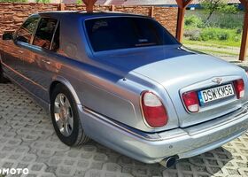 Бентлі Arnage, об'ємом двигуна 6.76 л та пробігом 134 тис. км за 25918 $, фото 7 на Automoto.ua