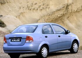 Деу Калос, Седан 2003 - н.в. Sedan 1.6 i 16V