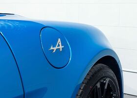 Синий Рено Alpine a110, объемом двигателя 1.8 л и пробегом 273 тыс. км за 103603 $, фото 5 на Automoto.ua