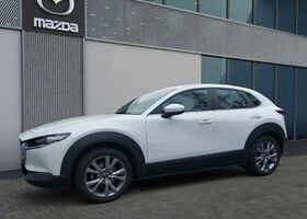 Белый Мазда CX-30, объемом двигателя 2 л и пробегом 51 тыс. км за 22511 $, фото 1 на Automoto.ua