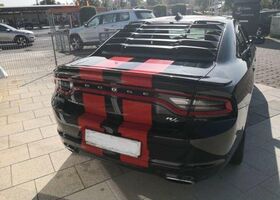 Чорний Додж Charger, об'ємом двигуна 6 л та пробігом 45 тис. км за 53439 $, фото 1 на Automoto.ua