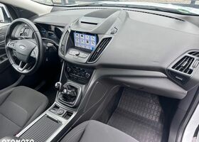 Форд Куга, об'ємом двигуна 1.5 л та пробігом 72 тис. км за 15529 $, фото 12 на Automoto.ua