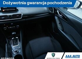 Мазда 3, объемом двигателя 2 л и пробегом 140 тыс. км за 11879 $, фото 8 на Automoto.ua