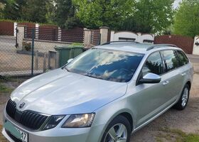 Шкода Октавія, об'ємом двигуна 1.6 л та пробігом 175 тис. км за 10346 $, фото 16 на Automoto.ua