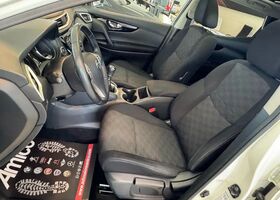 Ниссан Кашкай 2016 в Европе на Automoto.ua Белый Ниссан Кашкай, объемом двигателя 1.6 л и пробегом 100 тыс. км за 15761 $, фото 8 на Automoto.ua