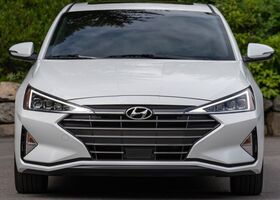 Hyundai Elantra 2020 на тест-драйве, фото 3