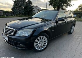Мерседес Ц-Клас 2009 у Європі на Automoto.ua Чорний Мерседес Ц-Клас, об'ємом двигуна 2.14 л та пробігом 224 тис. км за 22000 $, фото 1 на Automoto.ua