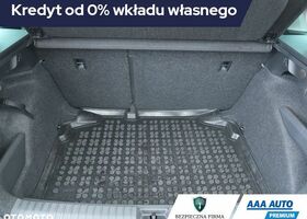 Шкода KAMIQ, об'ємом двигуна 1 л та пробігом 36 тис. км за 19006 $, фото 13 на Automoto.ua