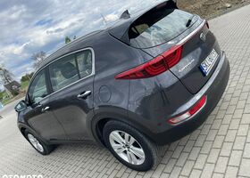 Кіа Sportage, об'ємом двигуна 1.59 л та пробігом 125 тис. км за 15508 $, фото 14 на Automoto.ua