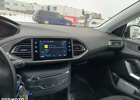 Пежо 308, об'ємом двигуна 1.5 л та пробігом 120 тис. км за 11641 $, фото 27 на Automoto.ua