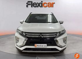 Міцубісі Eclipse Cross 2020 у Європі на Automoto.ua Білий Міцубісі Eclipse Cross, об'ємом двигуна 1.5 л та пробігом 21 тис. км за 21497 $, фото 8 на Automoto.ua
