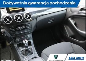 Мерседес Б-клас 2011 у Європі на Automoto.ua Сірий Мерседес Б-клас, об'ємом двигуна 1 л та пробігом 149 тис. км за 7749 $, фото 8 на Automoto.ua