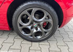 Альфа Ромео Giulietta 2018 у Європі на Automoto.ua Червоний Альфа Ромео Giulietta, об'ємом двигуна 1 л та пробігом 54 тис. км за 13536 $, фото 5 на Automoto.ua