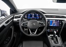 Фольксваген Arteon 2021 в Европе на Automoto.ua Серый Фольксваген Arteon, объемом двигателя 1.98 л и пробегом 87 тыс. км за 39559 $, фото 14 на Automoto.ua