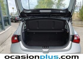 Хендай и20 2021 в Европе на Automoto.ua Серебряный Хендай и20, объемом двигателя 1 л и пробегом 113 тыс. км за 14823 $, фото 12 на Automoto.ua