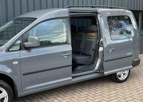 Фольксваген Кадді 2013 у Європі на Automoto.ua Сірий Фольксваген Кадді, об'ємом двигуна 1.2 л та пробігом 93 тис. км за 18640 $, фото 4 на Automoto.ua