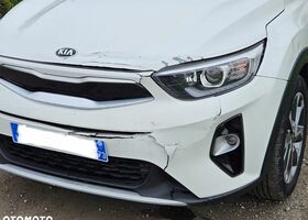 Кіа Stonic, об'ємом двигуна 1 л та пробігом 71 тис. км за 8618 $, фото 7 на Automoto.ua