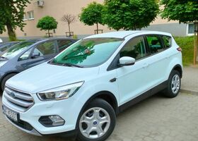 Форд Куга, объемом двигателя 1.5 л и пробегом 52 тыс. км за 16393 $, фото 2 на Automoto.ua