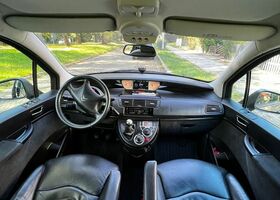 Ситроен С8, объемом двигателя 2 л и пробегом 213 тыс. км за 6847 $, фото 13 на Automoto.ua