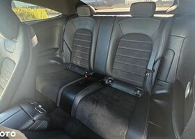 Мерседес Ц-Клас 2018 у Європі на Automoto.ua Сірий Мерседес Ц-Клас, об'ємом двигуна 1 л та пробігом 144 тис. км за 24819 $, фото 33 на Automoto.ua