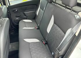 Дачія Sandero StepWay, об'ємом двигуна 1.46 л та пробігом 211 тис. км за 5594 $, фото 14 на Automoto.ua