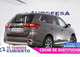 Мицубиси Аутлендер 2020 в Европе на Automoto.ua Коричневый Мицубиси Аутлендер, объемом двигателя 2 л и пробегом 285 тыс. км за 13685 $, фото 3 на Automoto.ua