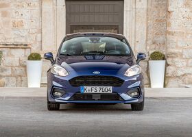 Ford Fiesta 2017 на тест-драйве, фото 9