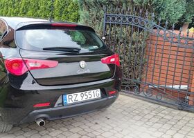 Альфа Ромео Giulietta, об'ємом двигуна 1.37 л та пробігом 207 тис. км за 5184 $, фото 1 на Automoto.ua