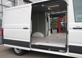 Фольксваген Крафтер 2022 в Европе на Automoto.ua Белый Фольксваген Крафтер, объемом двигателя 1.97 л и пробегом 37826 тыс. км за 45920 $, фото 12 на Automoto.ua